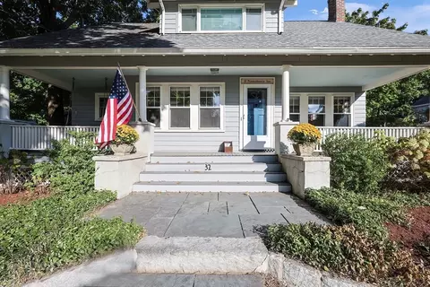 Exterior - 32 Pennsylvania Ave, Reading, MA 01867 photo 2 of 7