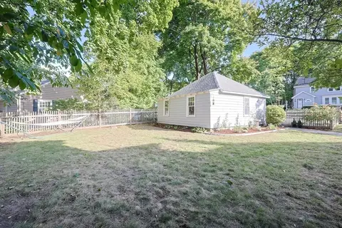 Exterior - 32 Pennsylvania Ave, Reading, MA 01867 photo 6 of 7
