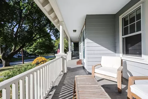Exterior - 32 Pennsylvania Ave, Reading, MA 01867 photo 4 of 7