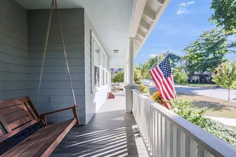 Exterior - 32 Pennsylvania Ave, Reading, MA 01867 photo 3 of 7