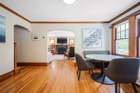 Dining - 32 Pennsylvania Ave, Reading, MA 01867 photo 2 of 3