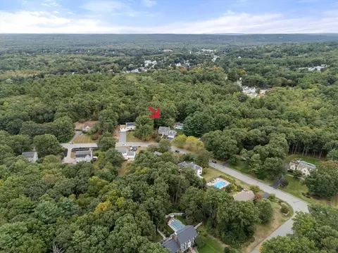 83 Brookside Dr, Uxbridge, MA 01569 photo 41