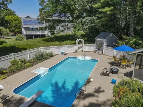 83 Brookside Dr, Uxbridge, MA 01569 photo 35