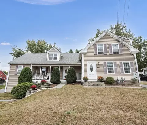 146 Hayden Rowe St, Hopkinton, MA 01748