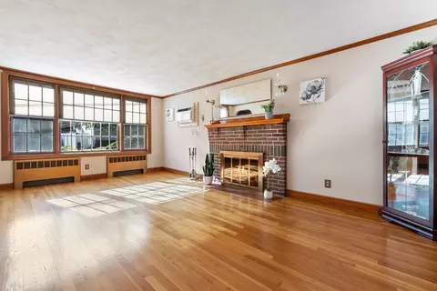 86 Wilbur St, Everett, MA 02149 photo 13