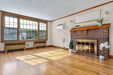 86 Wilbur St, Everett, MA 02149 photo 12