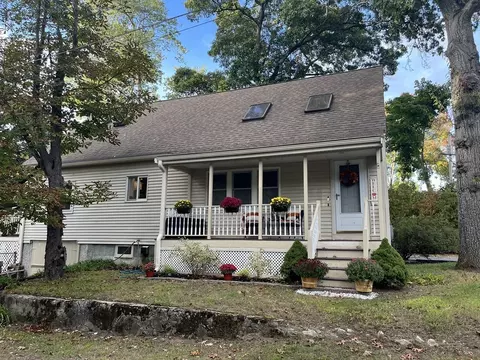 18 Burt Rd, Wilmington, MA 01887