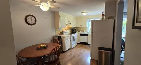 855 W Main St #15, Hyannis, MA 02601 photo 10