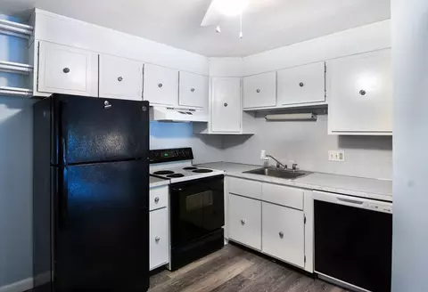 176 Maple Ave #5-22, Rutland, MA 01543