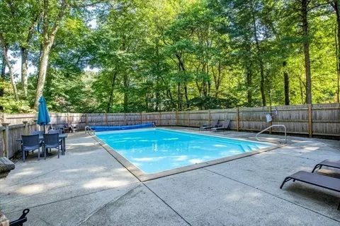 574 High St, Walpole, MA 02081 photo 33