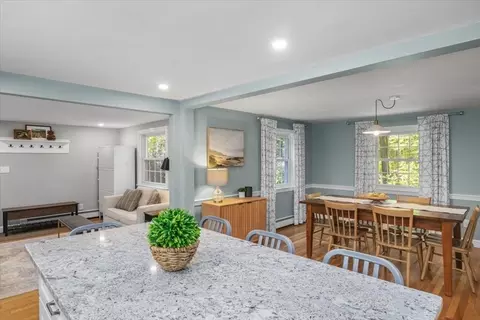 574 High St, Walpole, MA 02081 photo 11