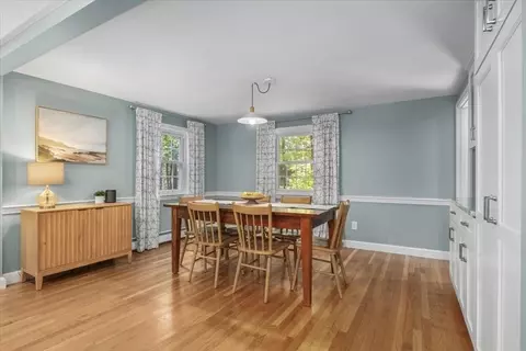 574 High St, Walpole, MA 02081 photo 6