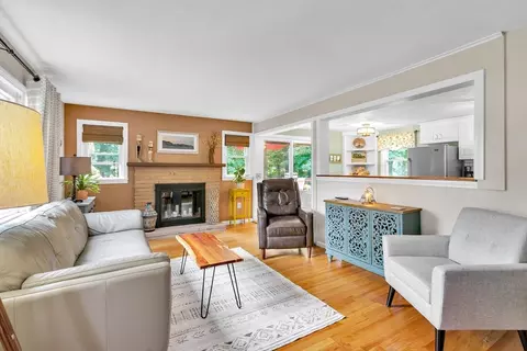 112 Lumae St, Springfield, MA 01119 photo 8