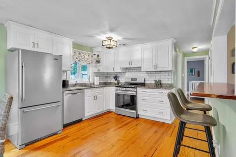 112 Lumae St, Springfield, MA 01119 photo 11