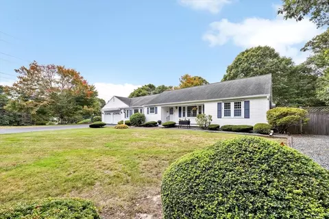 38 Greenland Cir, Yarmouth, MA 02675