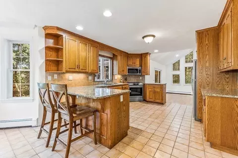 65 Plimpton St, Walpole, MA 02081 photo 14
