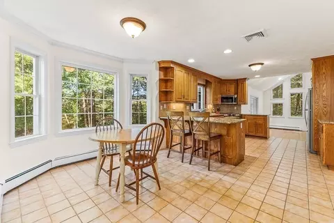 65 Plimpton St, Walpole, MA 02081 photo 13