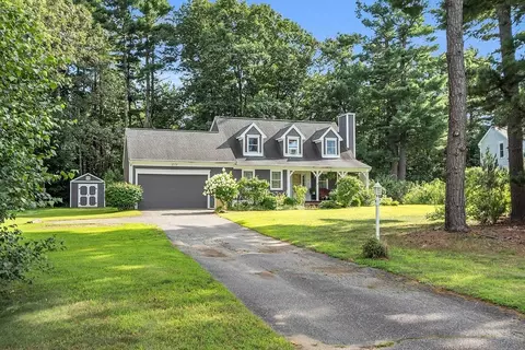8 Ryan Rd, Townsend, MA 01469