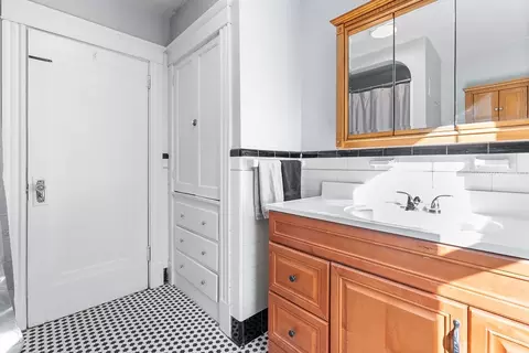 38 Sutton St, Peabody, MA 01960 photo 26