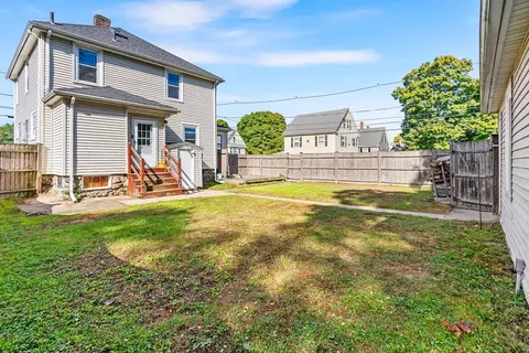 38 Sutton St, Peabody, MA 01960 photo 7