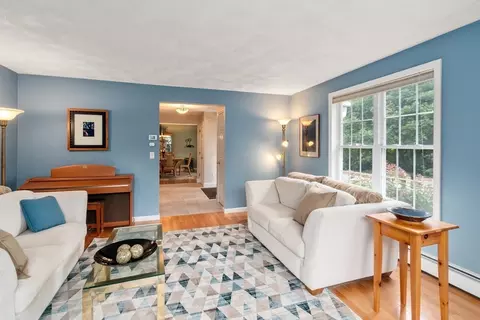 Living - 3 Exeter Rd, Hudson, MA 01749 photo 2 of 5