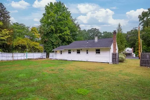 28 E Green St, Easthampton, MA 01027 photo 22
