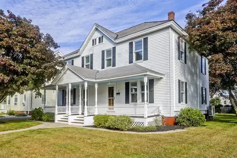 73-75 Garfield Ave, Easthampton, MA 01027