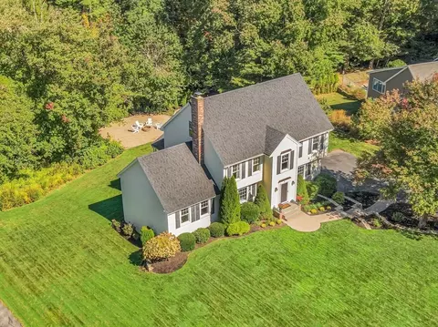 View/Area - 8 Peach Tree Path, Andover, MA 01810 photo 1 of 2