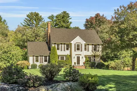 Exterior - 8 Peach Tree Path, Andover, MA 01810 photo 2 of 7