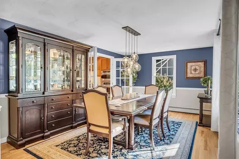 Dining - 8 Peach Tree Path, Andover, MA 01810 photo 2 of 3