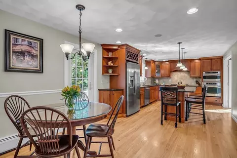 Kitchen - 8 Peach Tree Path, Andover, MA 01810 photo 1 of 4