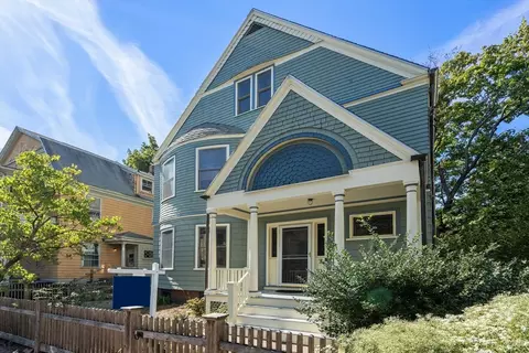 4 Leonard Ave, Cambridge, MA 02139
