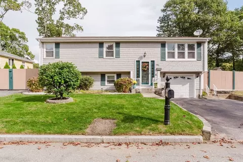 786 Langley St, Fall River, MA 02720 photo 1