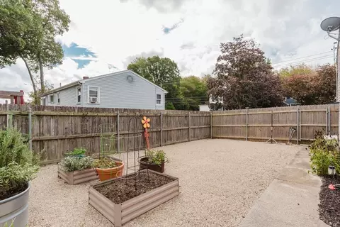 786 Langley St, Fall River, MA 02720 photo 29