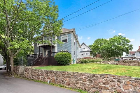 19 Summit Ave, Lynn, MA 01902 photo 2