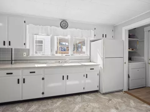 220 Ferry St, Everett, MA 02149 photo 21