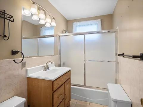 220 Ferry St, Everett, MA 02149 photo 38