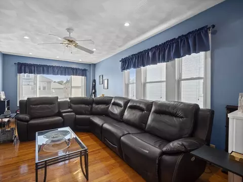 220 Ferry St, Everett, MA 02149 photo 7