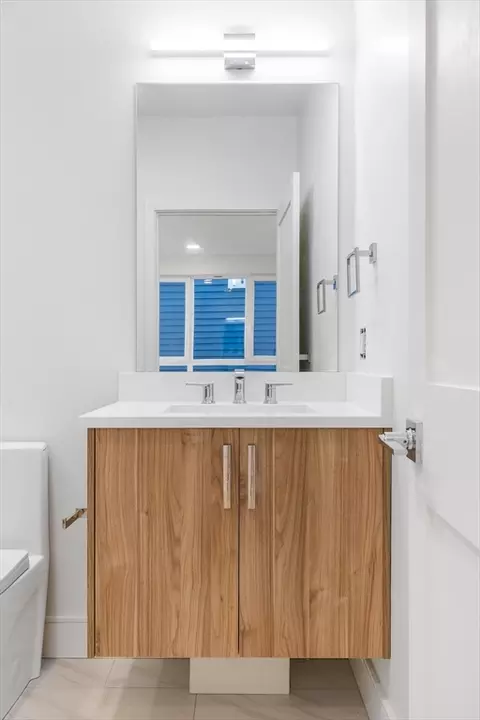 25 Everett UNIT 3, Boston, MA 02128 photo 16