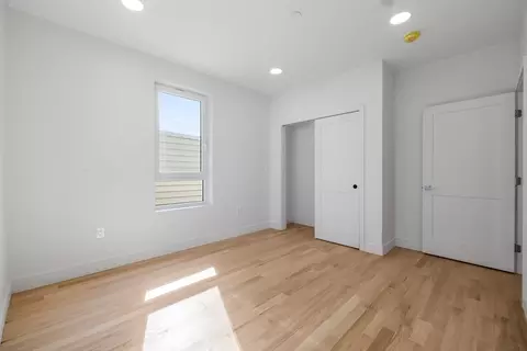 25 Everett UNIT 3, Boston, MA 02128 photo 13