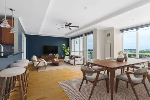 100 Station Lndg #1204, Medford, MA 02155