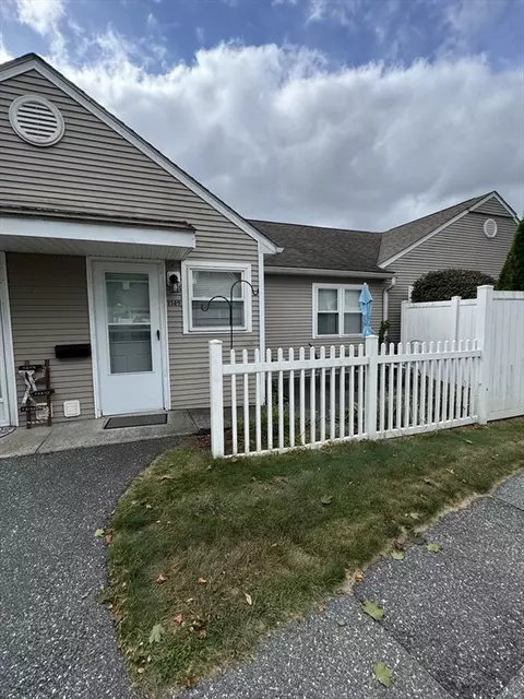 1149 James St #1149, Chicopee, MA 01022