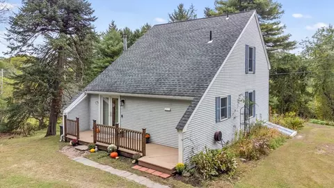 11 Derby Rd, Berlin, MA 01503 photo 5