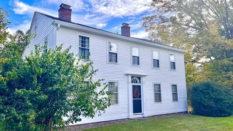 392 Greenfield Rd, Deerfield, MA 01342