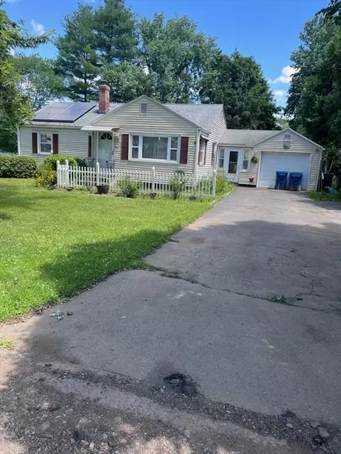 244 Circle Dr, West Springfield, MA 01089
