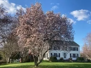 51 Mudnock Rd, Salisbury, MA 01952