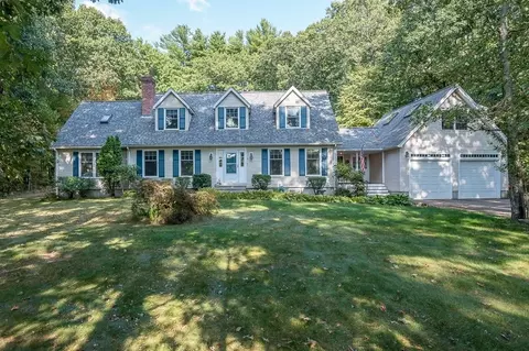 8 Plumbley Rd, Upton, MA 01568