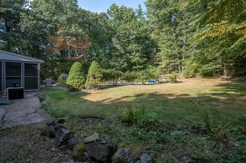 Exterior - 8 Plumbley Rd, Upton, MA 01568 photo 7 of 8