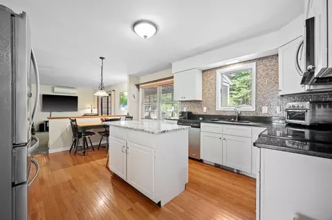 Kitchen - 8 Plumbley Rd, Upton, MA 01568 photo 4 of 5