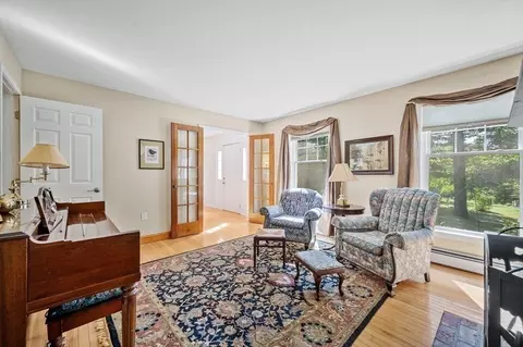 Living - 8 Plumbley Rd, Upton, MA 01568 photo 4 of 4